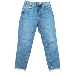 Divided Light Blue Ankle Jeans